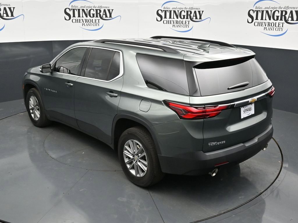 Used 2023 Chevrolet Traverse LT FWD image 13
