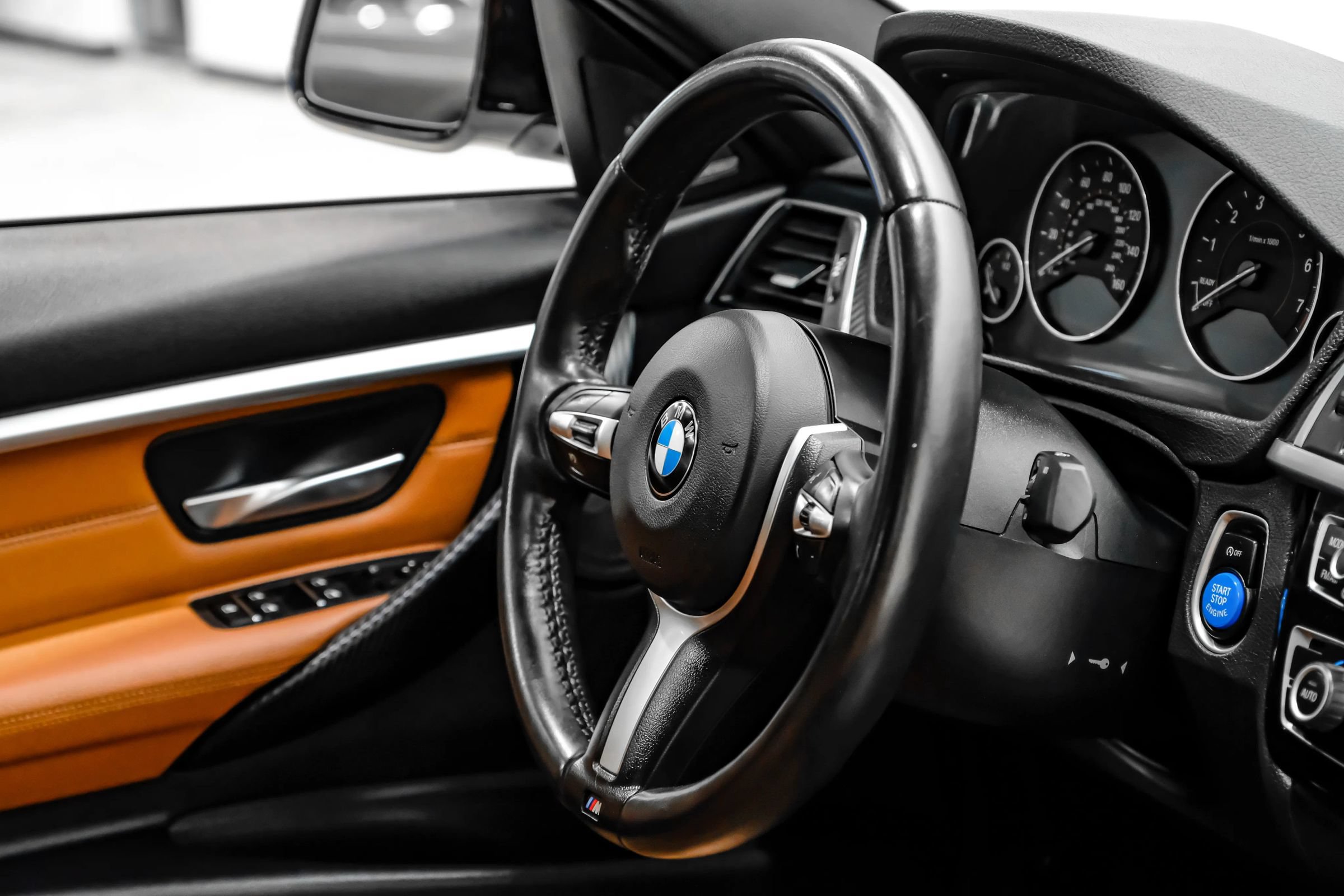 Used 2017 BMW 340i Sedan RWD image 12