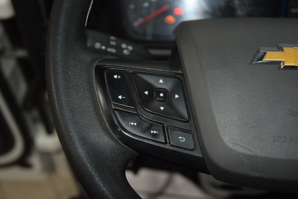 Used 2025 Chevrolet Low Cab Forward 5500XD RWD image 23