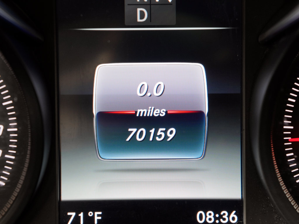 Used 2019 Mercedes-Benz GLC 300 4MATIC image 19