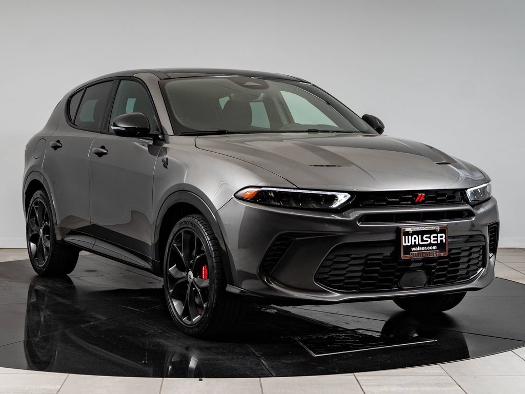 Used 2024 Dodge Hornet R/T Plus AWD/4WD image 12