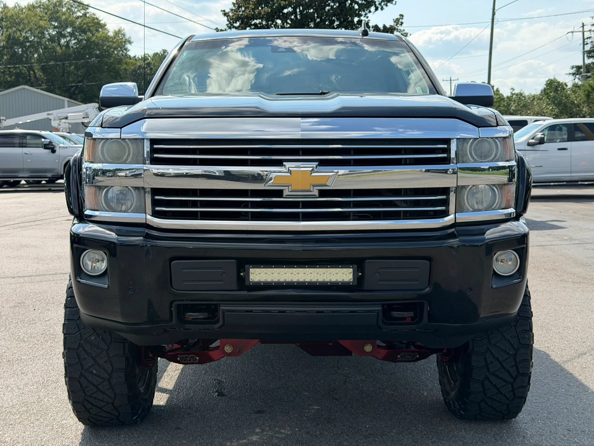 Used 2015 Chevrolet Silverado 2500 High Country w/ Duramax Plus Package AWD/4WD image 9