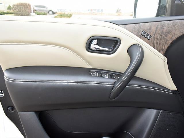 Used 2022 INFINITI QX80 Premium Select w/ All-Season Package image 13