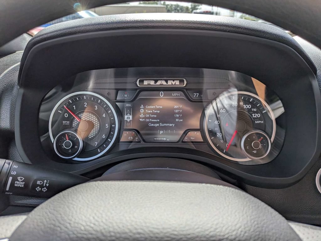 New 2026 RAM 1500 Express AWD/4WD image 27