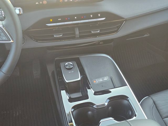 New 2026 Buick Enclave Sport Touring w/ LPO, Floor Liner Package image 13