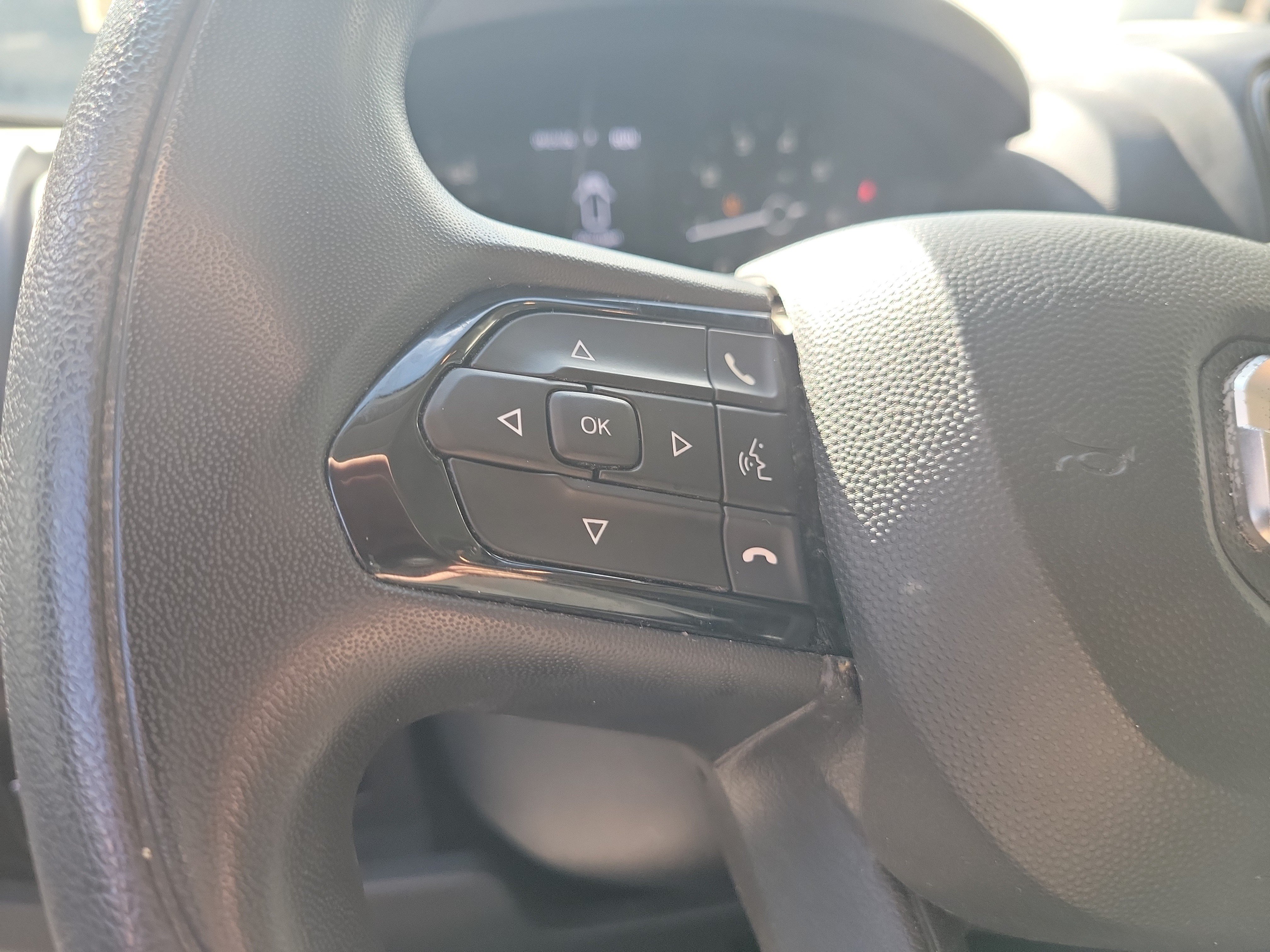 Used 2025 RAM ProMaster 2500 w/ Convenience Group FWD image 23