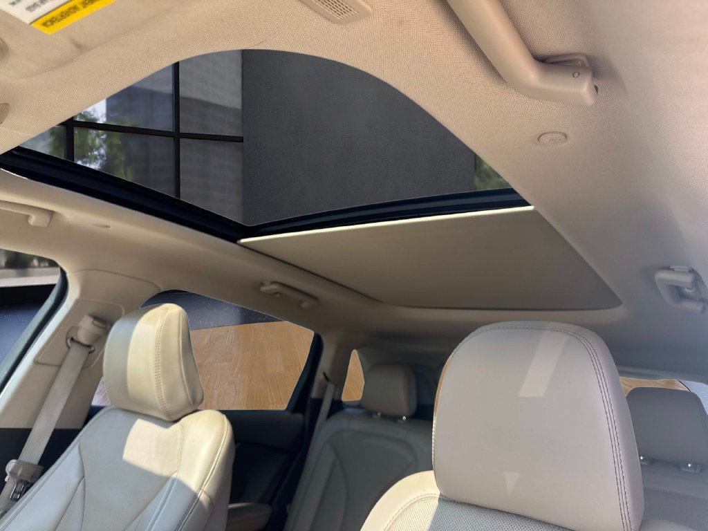 Certified 2023 Lincoln Nautilus Reserve w/ Luxury Package FWD image 23