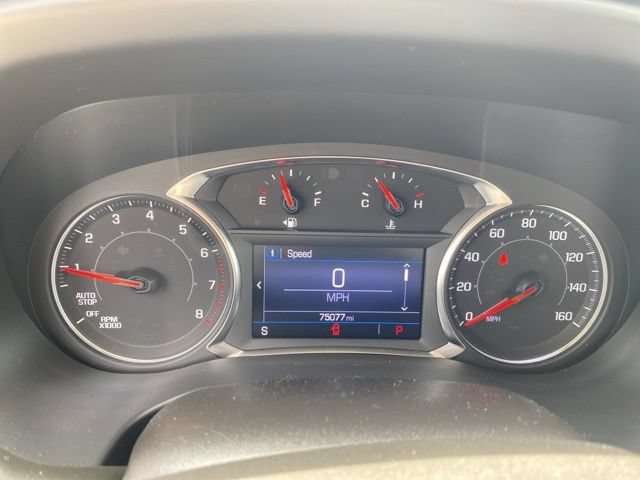 Used 2022 GMC Acadia SLE w/ Driver Convenience Package FWD image 12