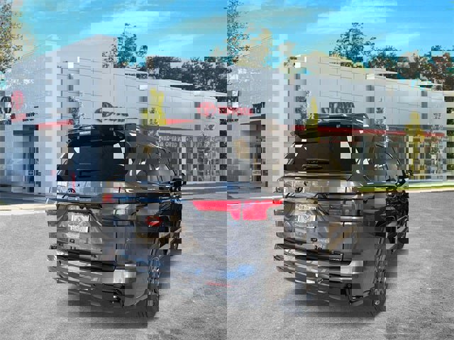 New 2026 Toyota Sequoia Platinum image 5