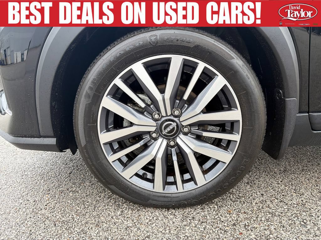 Used 2023 Nissan Kicks SV FWD image 37