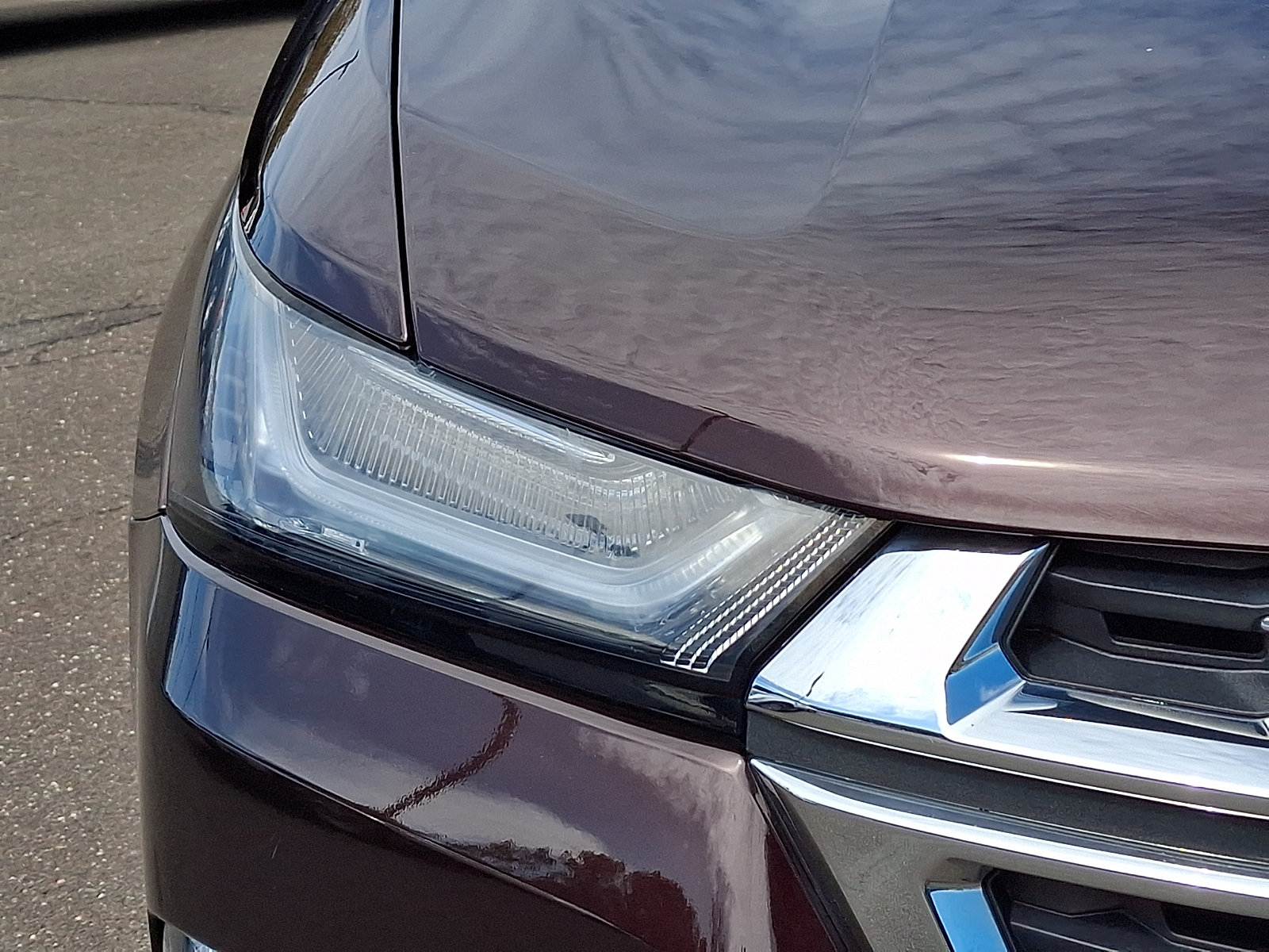 Used 2023 Chevrolet Traverse LT AWD/4WD image 9
