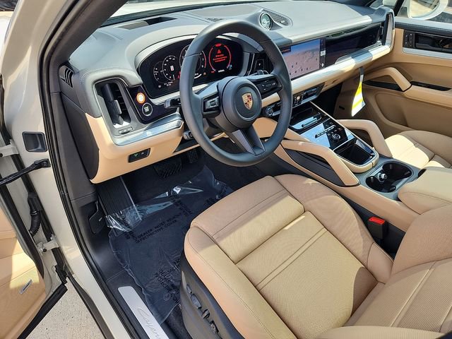 New 2026 Porsche Cayenne Coupe image 4