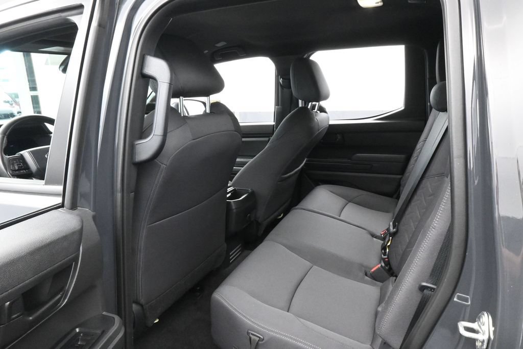 Used 2024 Toyota Tacoma SR5 w/ SR5 Upgrade Package RWD image 36