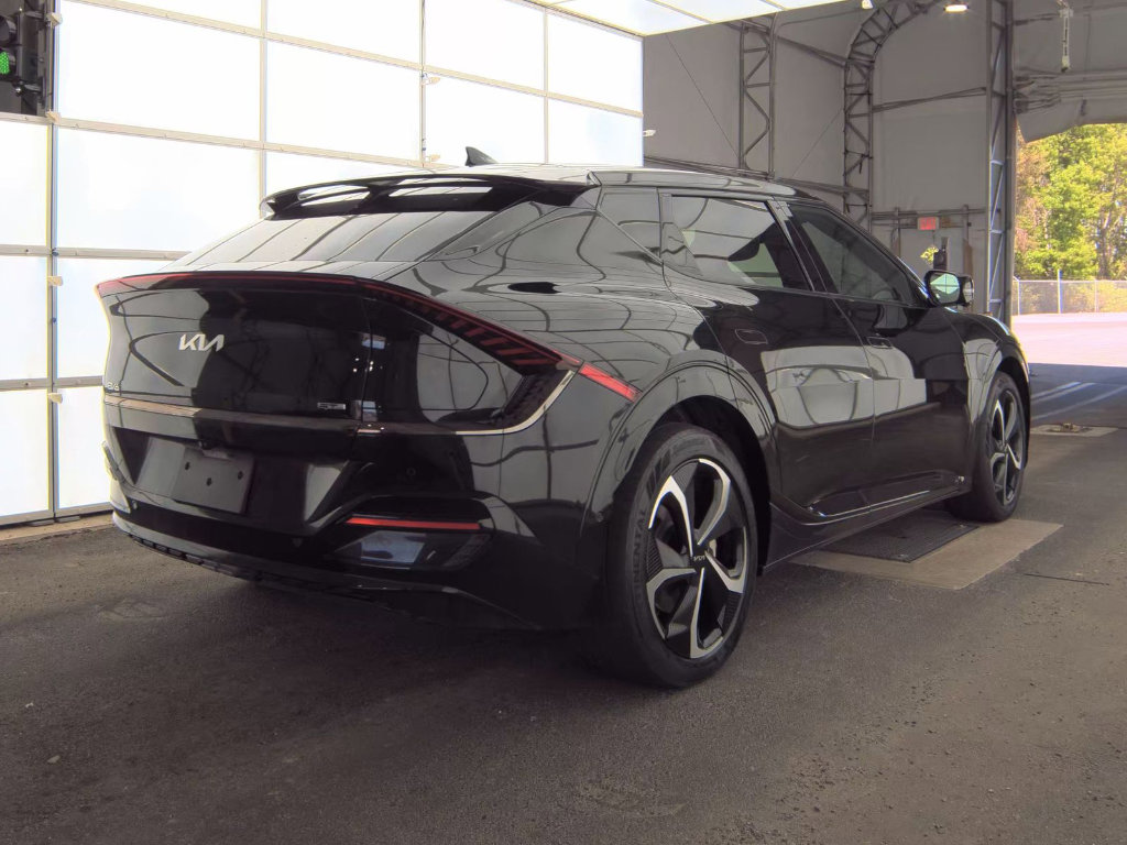 Used 2024 Kia EV6 GT-Line AWD/4WD image 3