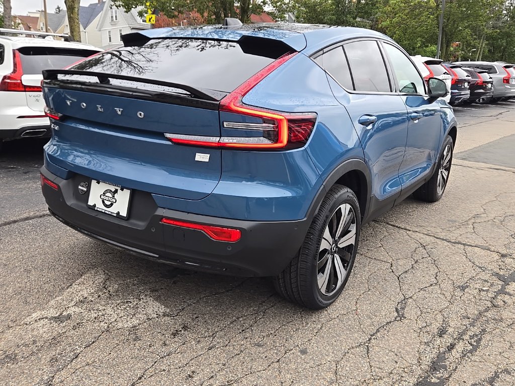 Certified 2023 Volvo C40 P8 Recharge Plus AWD/4WD image 8
