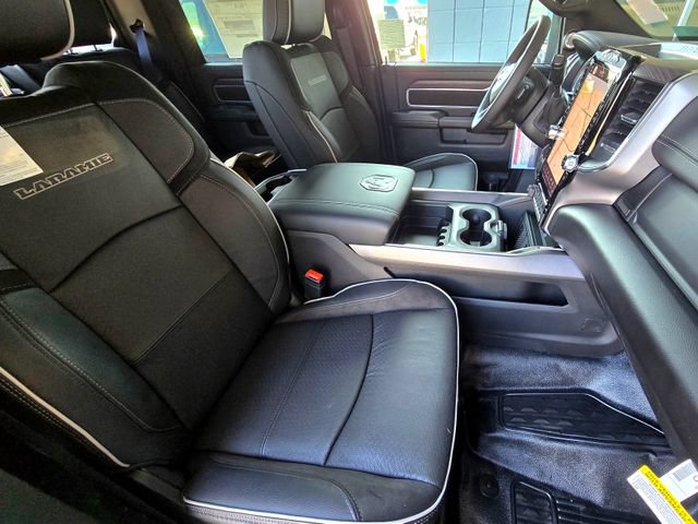 New 2026 RAM 3500 Big Horn w/ Laramie Trim Package AWD/4WD image 24