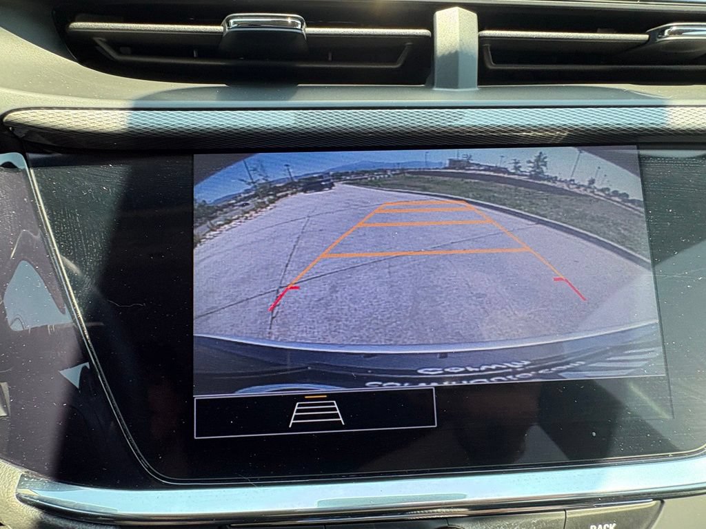 Used 2022 Buick Encore GX Preferred w/ Cold Weather Comfort Package FWD image 22