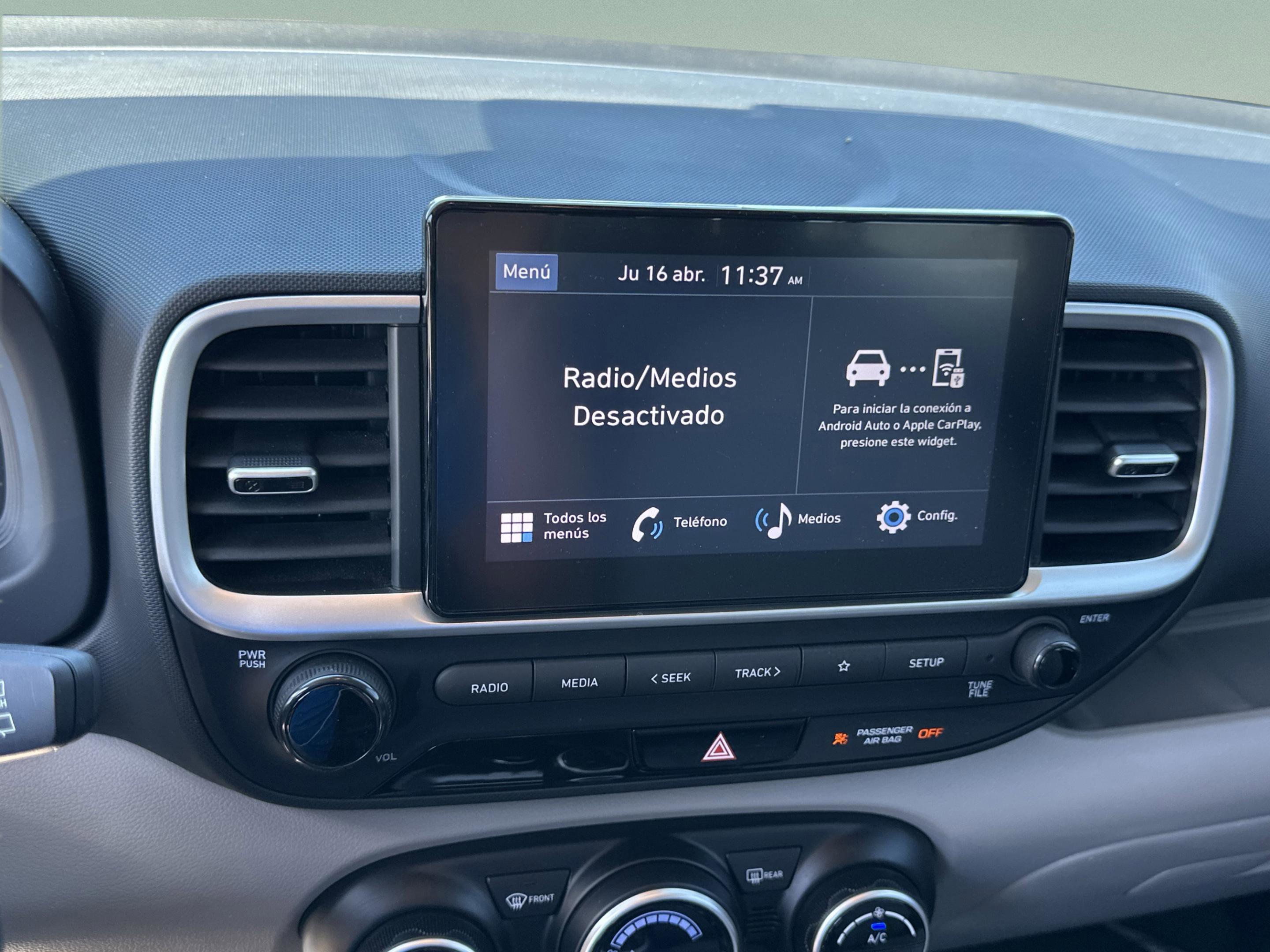 Certified 2023 Hyundai Venue SEL FWD image 21