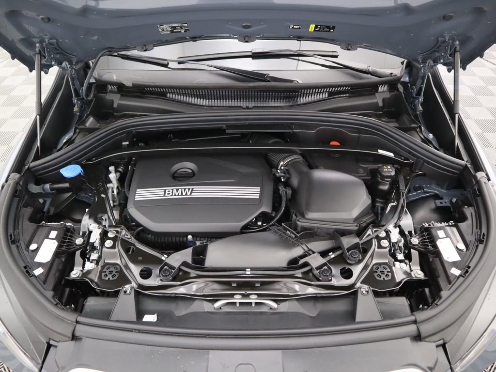 Certified 2025 BMW X1 xDrive28i w/ Technology Package image 31
