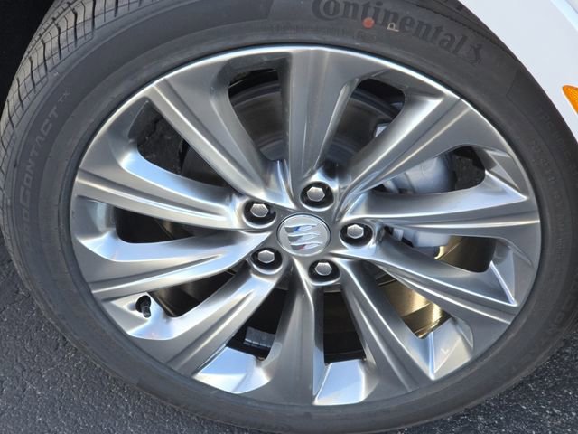 New 2026 Buick Envista Avenir image 19