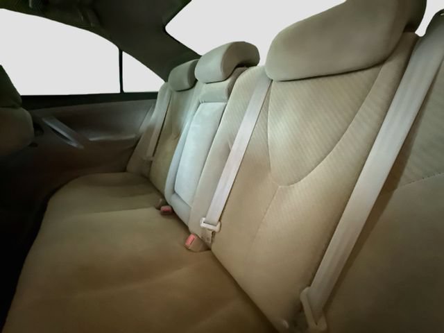 Used 2009 Toyota Camry LE FWD image 22