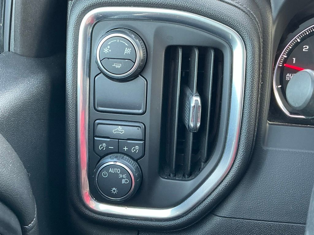 Used 2019 Chevrolet Silverado 1500 LT w/ All-Star Edition RWD image 26