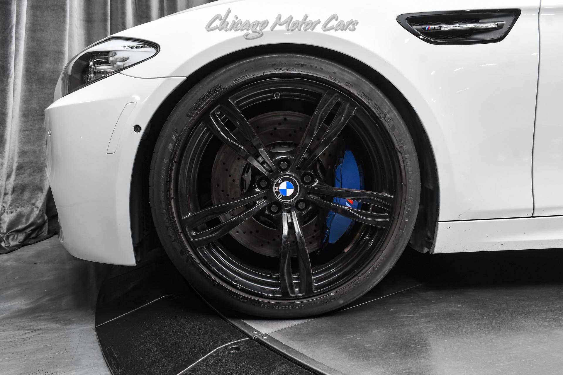Used 2013 BMW M5 RWD image 53