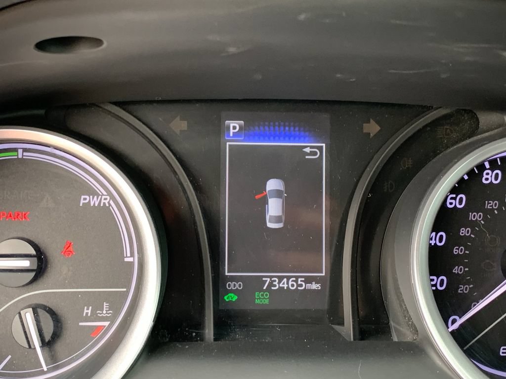 Used 2022 Toyota Camry LE FWD image 30