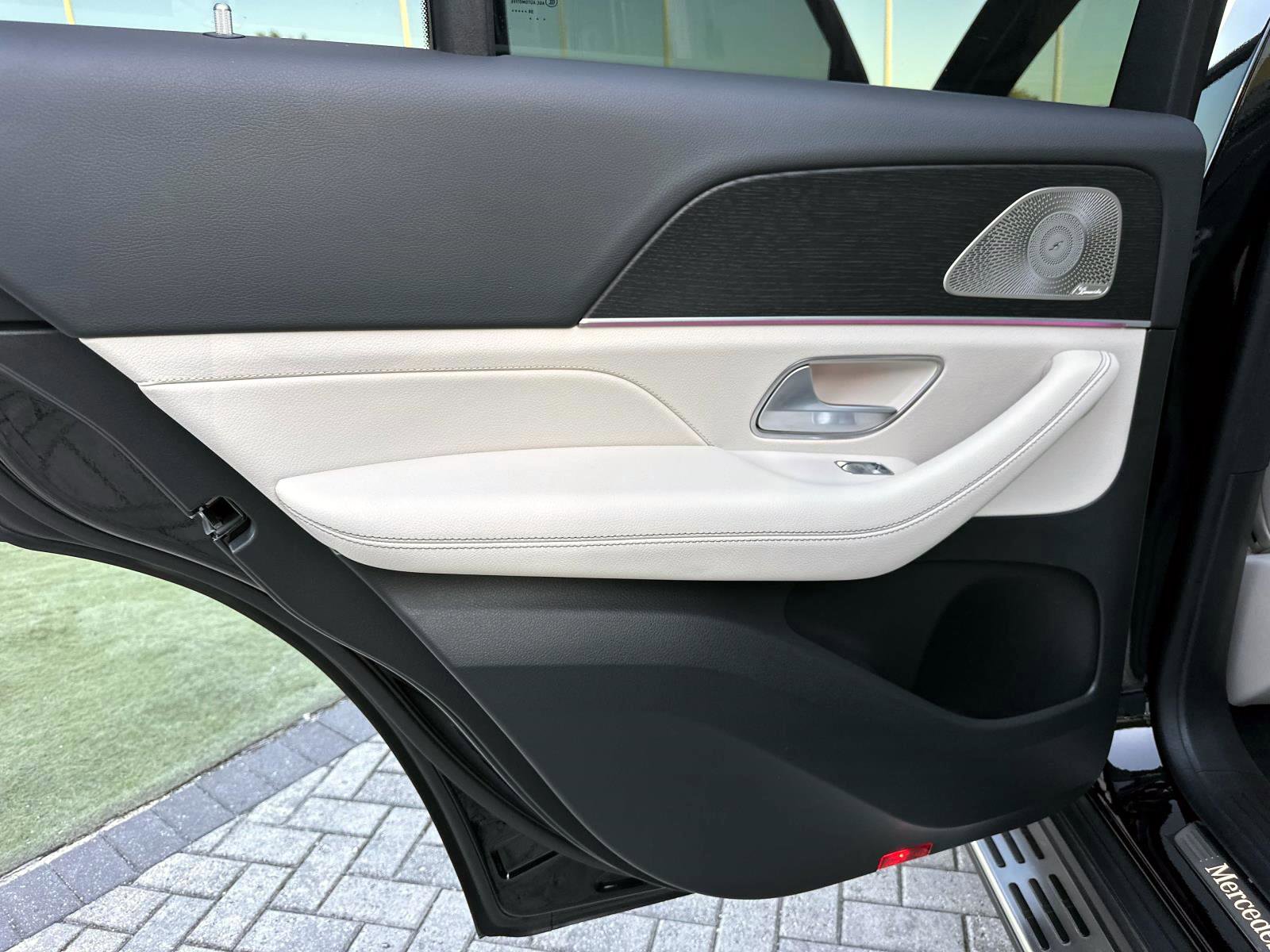 Certified 2025 Mercedes-Benz GLE 350 4MATIC image 12