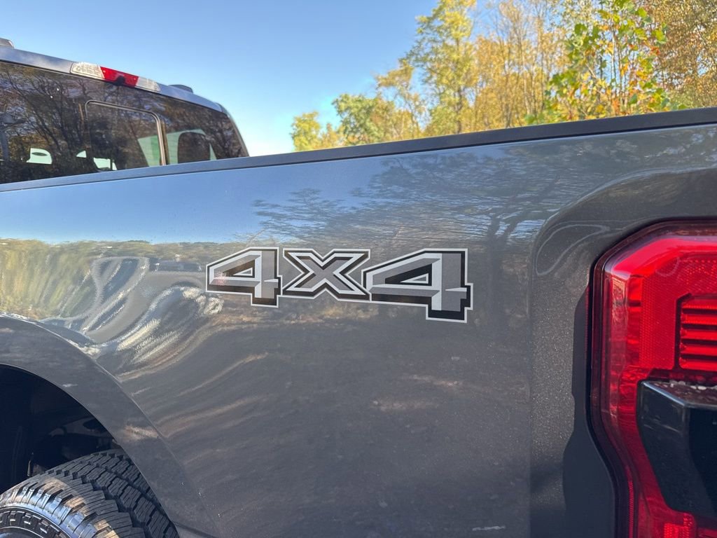 New 2026 Ford F350 Lariat w/ Black Appearance Package image 11