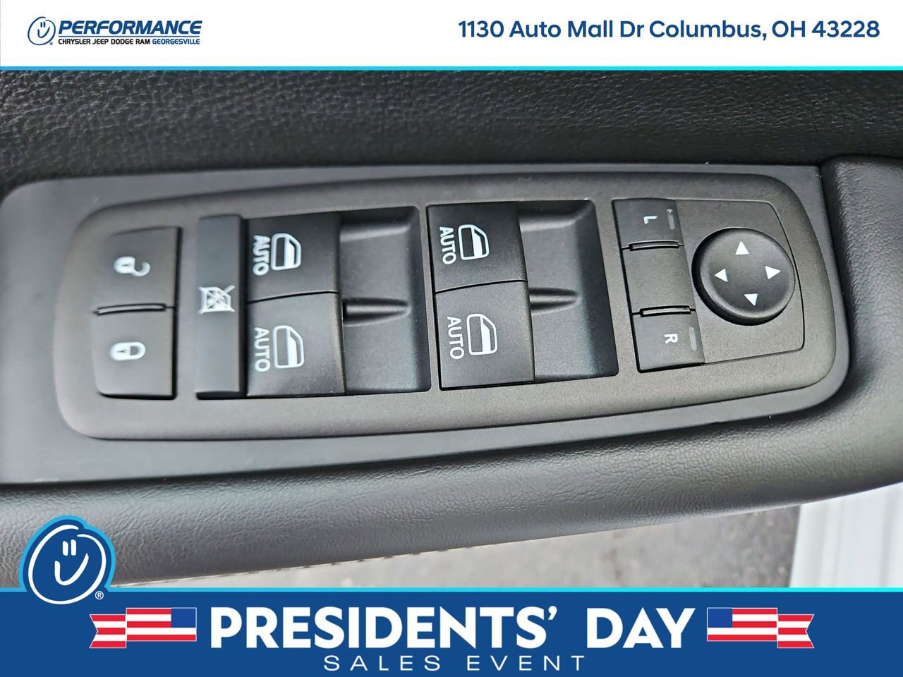 New 2026 Chrysler Pacifica Select w/ S Appearance Package image 21