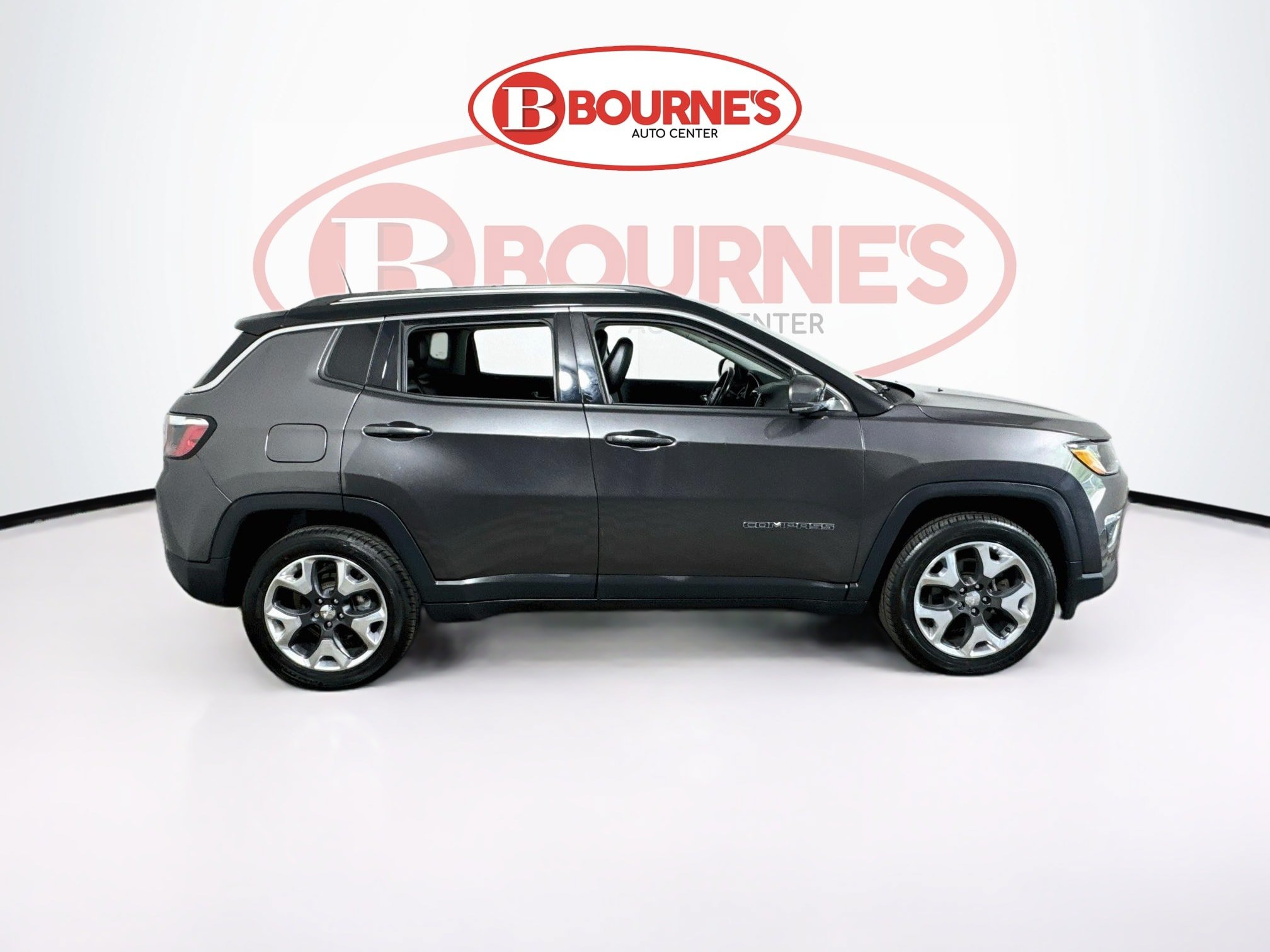 Used 2019 Jeep Compass Limited AWD/4WD image 12