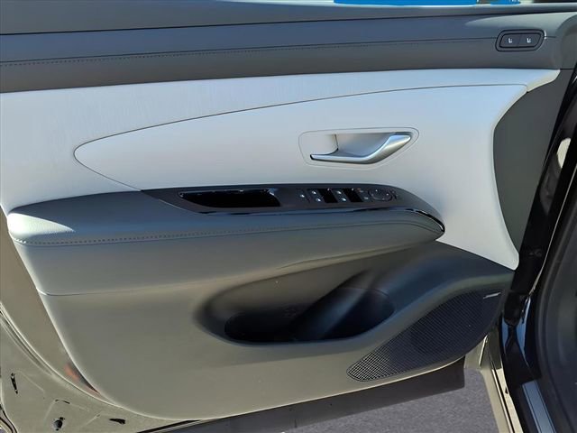 New 2026 Hyundai Tucson Limited image 16