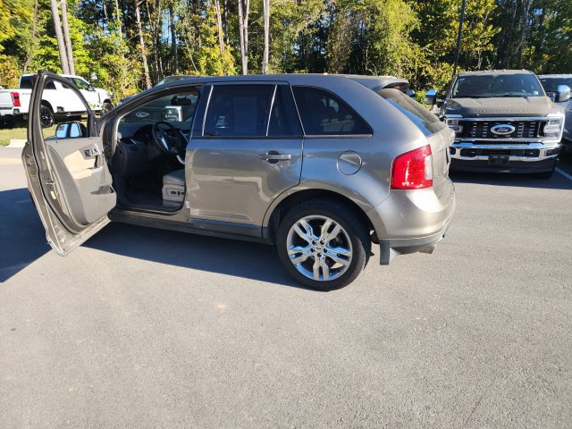 Used 2013 Ford Edge SEL FWD image 13