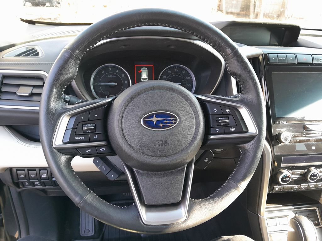 Used 2022 Subaru Ascent Limited image 16