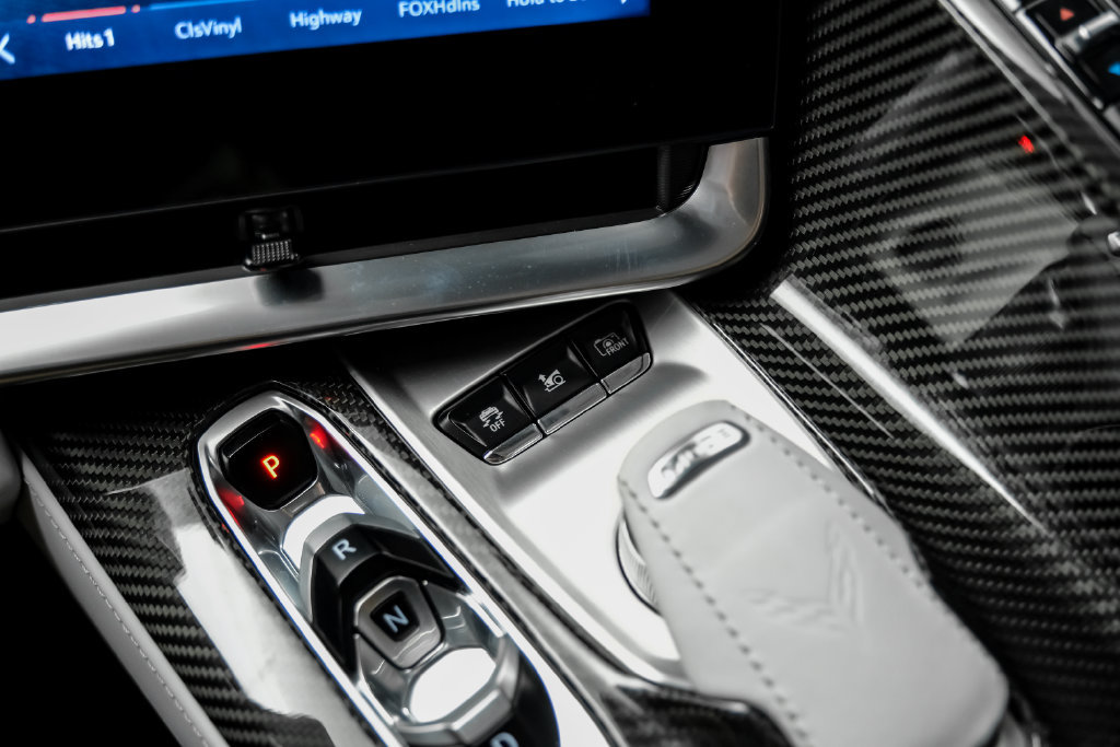 Used 2025 Chevrolet Corvette Z06 RWD image 39