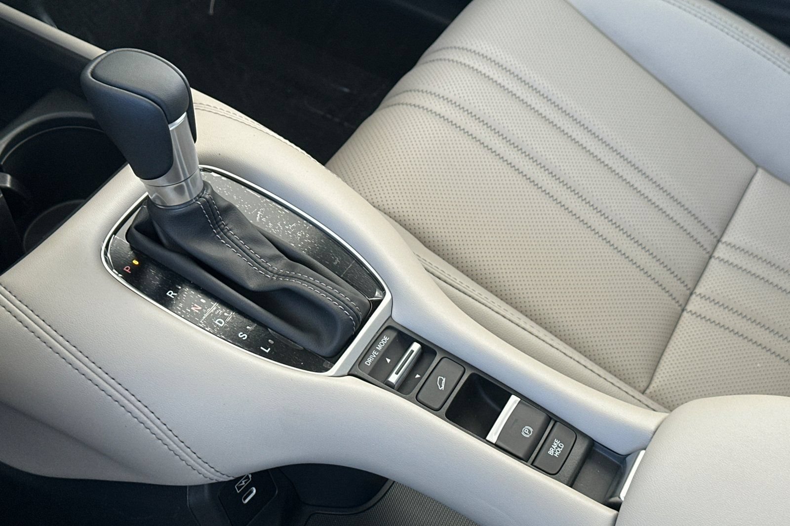 New 2027 Honda HR-V EX-L image 25