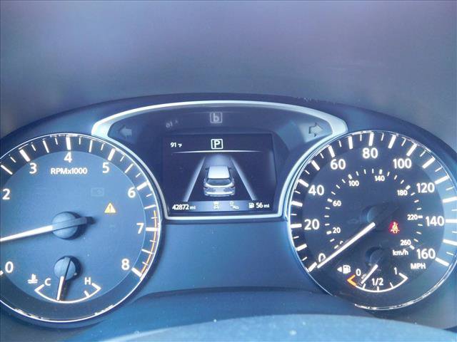 Used 2020 Nissan Pathfinder SV FWD image 17