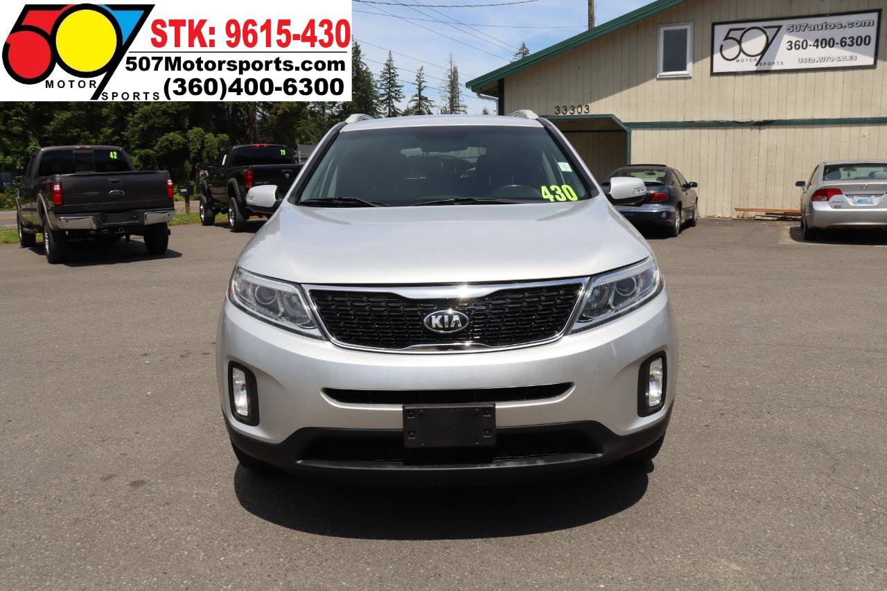 Used 2015 Kia Sorento LX AWD/4WD image 12