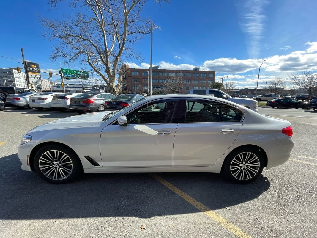 Used 2018 BMW 530i xDrive image 6