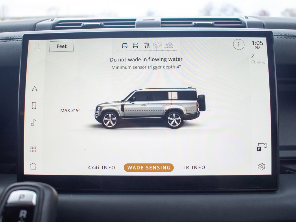 Used 2023 Land Rover Defender 130 X-Dynamic SE image 27