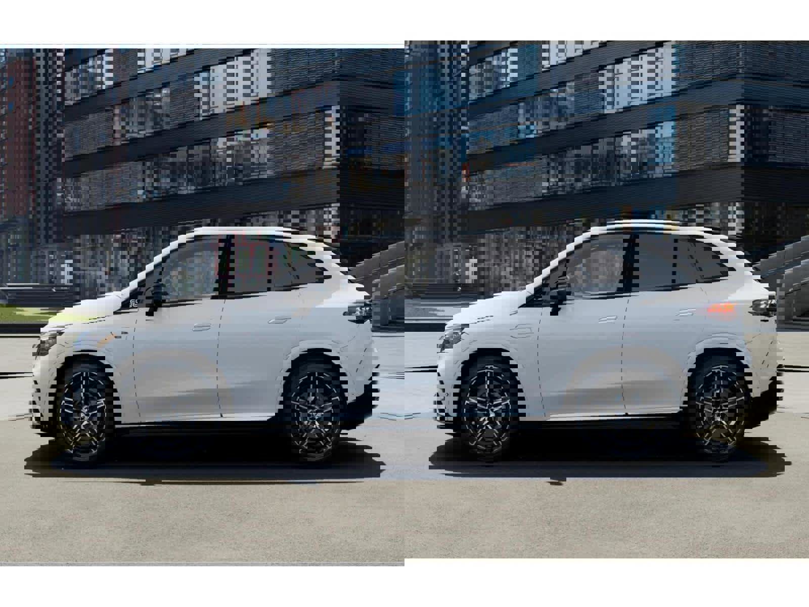 New 2025 Mercedes-Benz EQE AMG 4MATIC SUV image 33