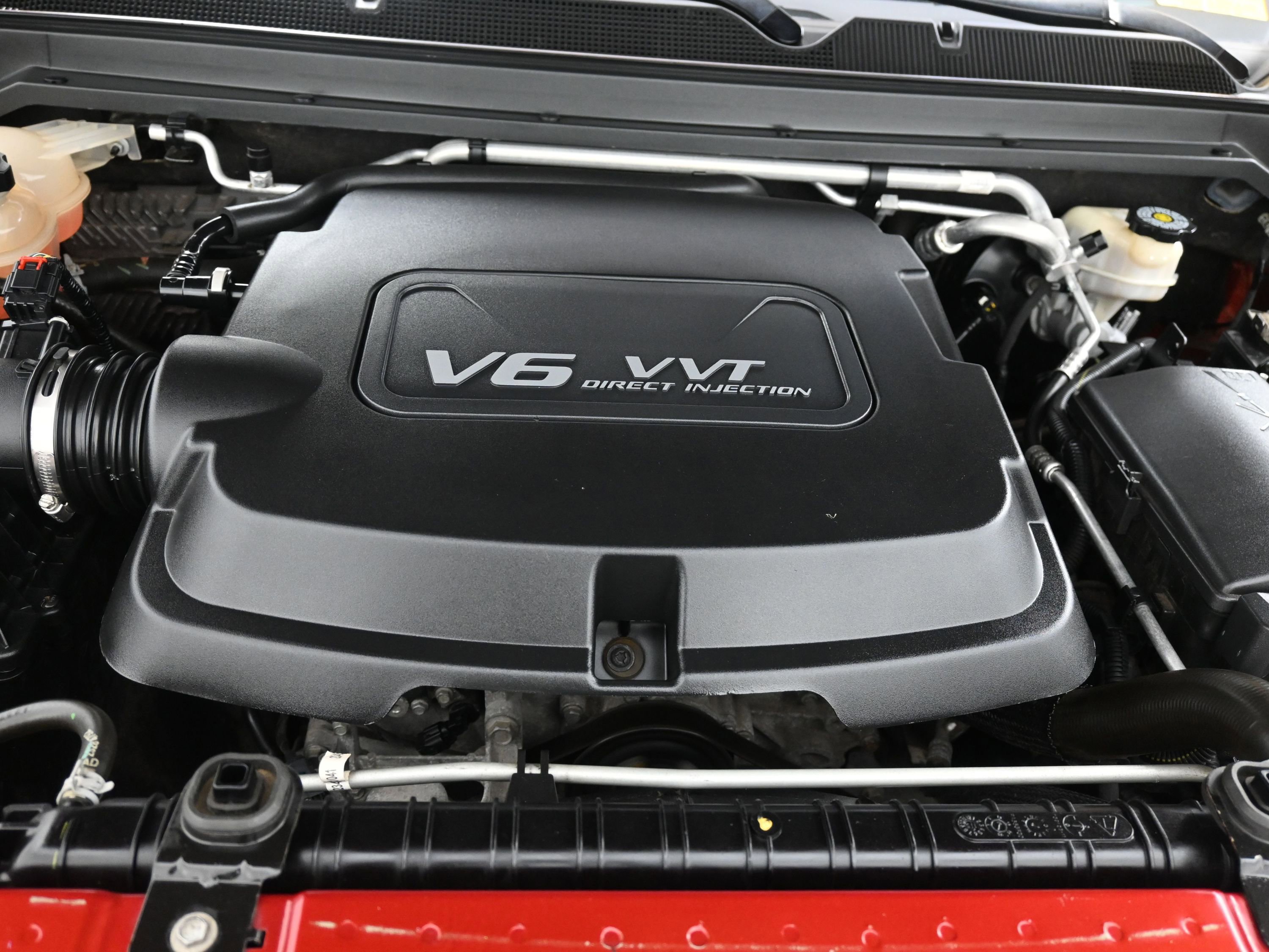 Used 2015 Chevrolet Colorado LT w/ Luxury Package image 28