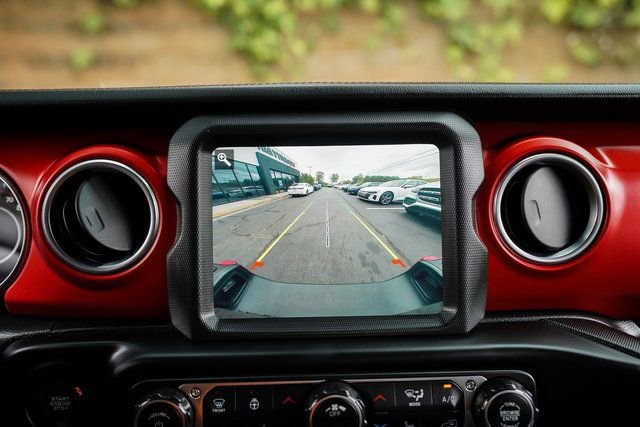 Used 2020 Jeep Gladiator Rubicon image 31