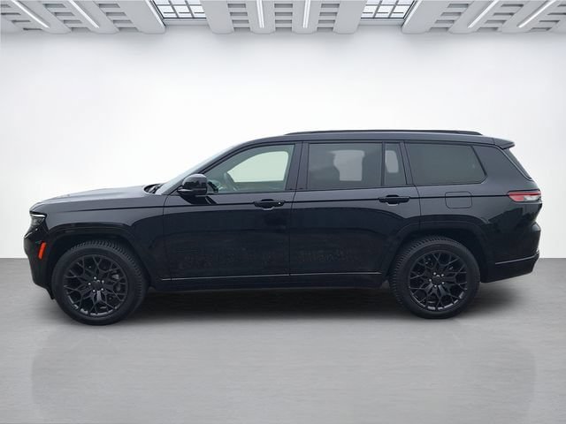 Used 2023 Jeep Grand Cherokee L Summit AWD/4WD image 7