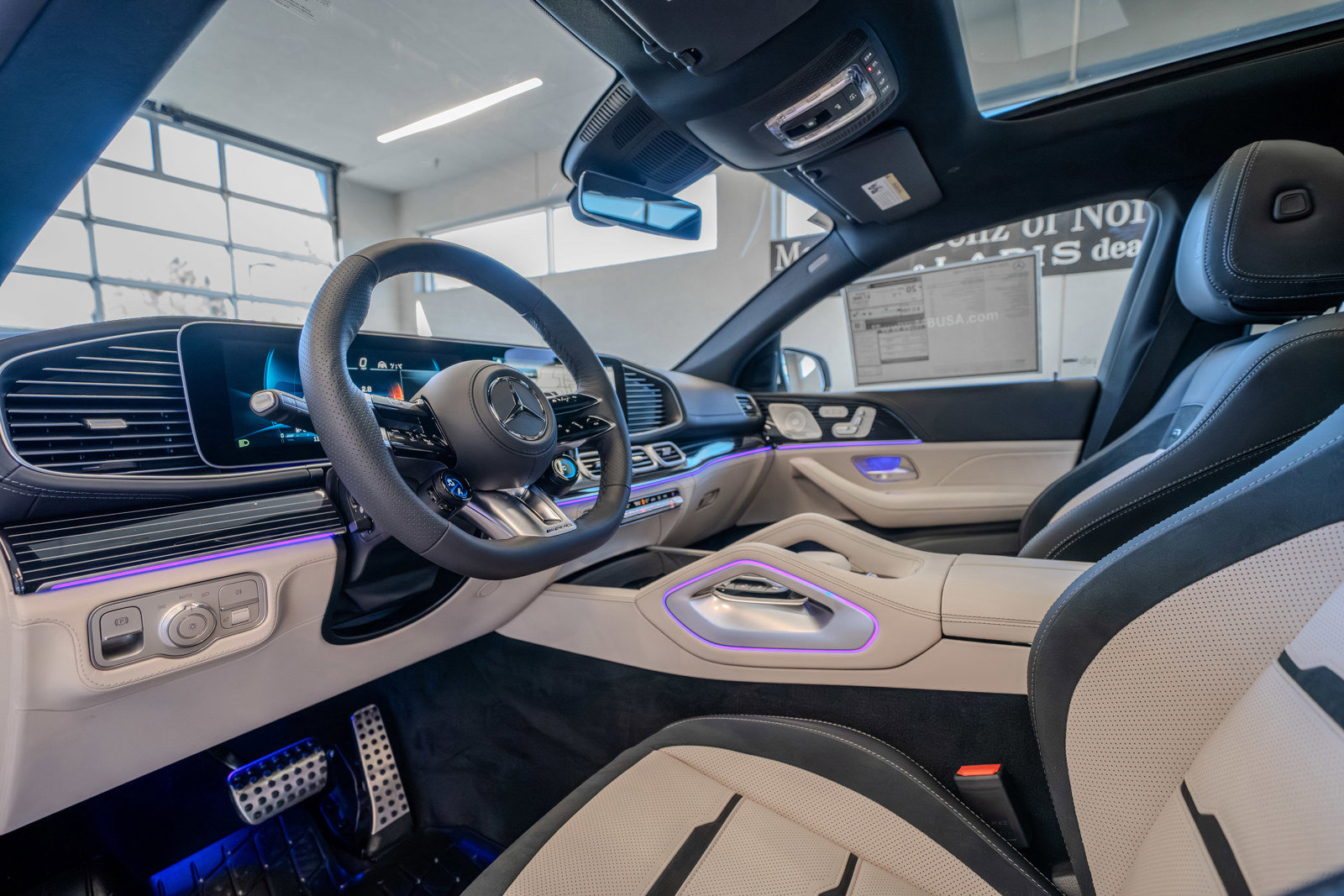 New 2026 Mercedes-Benz GLE 53 AMG 4MATIC Coupe image 6