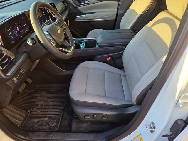 New 2026 Chevrolet Traverse LT w/ Driver Confidence Package FWD image 6