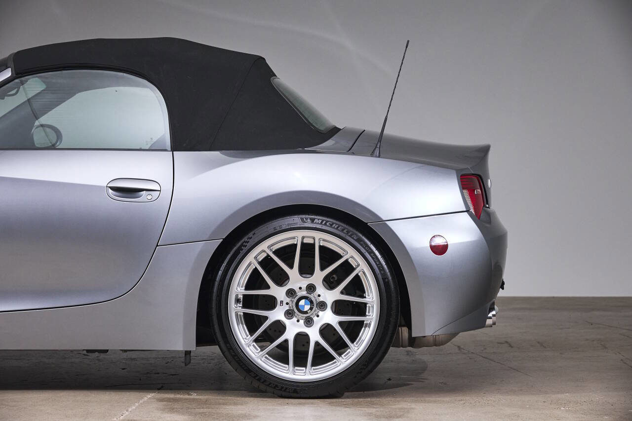 Used 2006 BMW M Roadster Base 2dr Convertible image 26