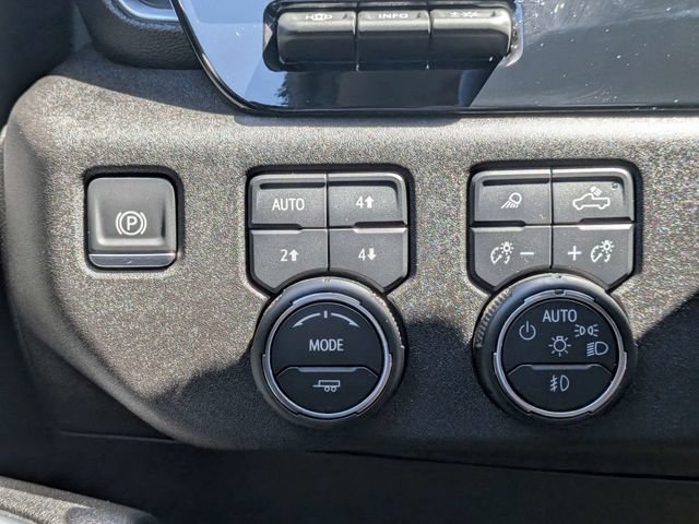 Used 2025 Chevrolet Silverado 1500 LTZ w/ Technology Package AWD/4WD image 21