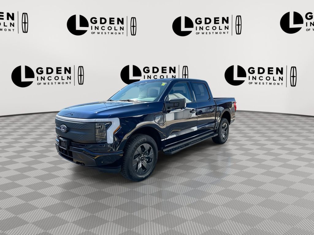 Used 2025 Ford F150 Lightning Flash image 4